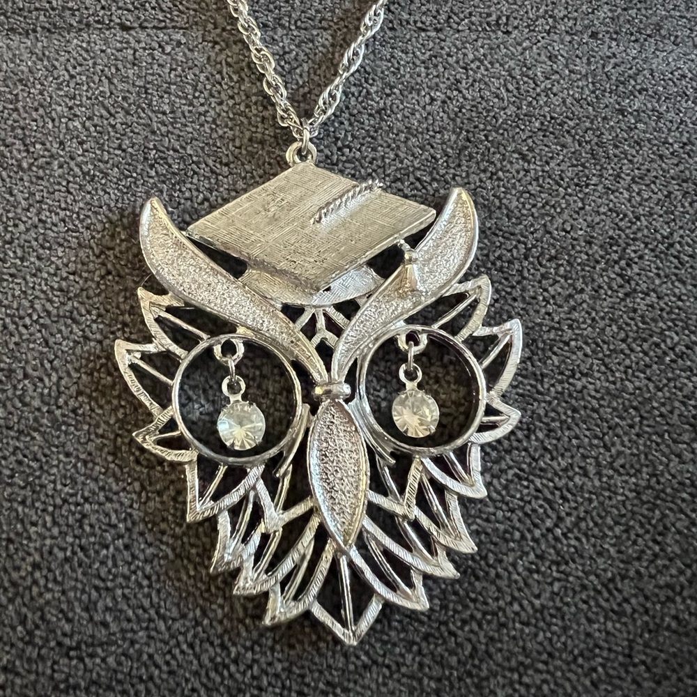 Silver Owl Pendant Necklace